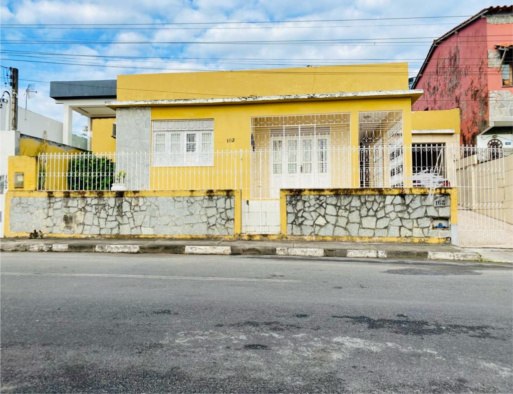 residential-/-home-3-quartos-300m2-centro-mata-de-sao-joao-ba