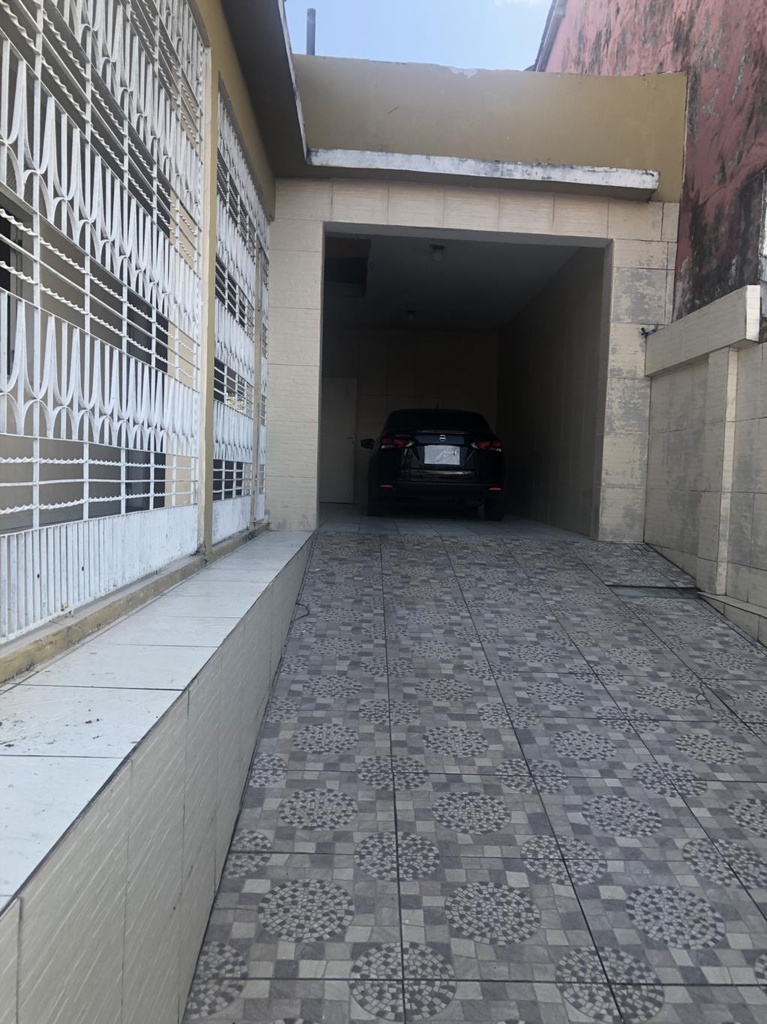residential-/-home-3-quartos-300m2-centro-mata-de-sao-joao-ba